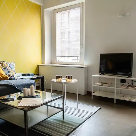 Apartament Zona Tribunale Con Garage Privato Parma